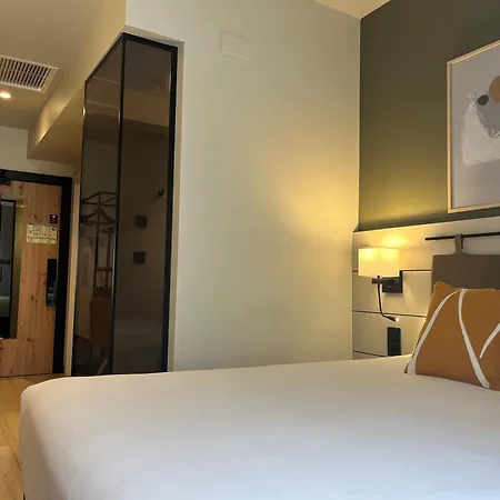 Hotel Voco - By Ihg Bilbao