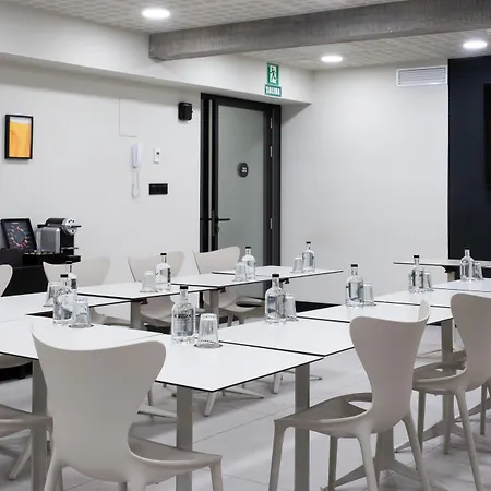 Hotel Voco - By Ihg 3*