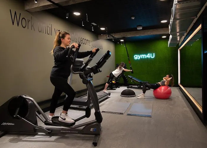 Voco - By Ihg 3* ビルバオ