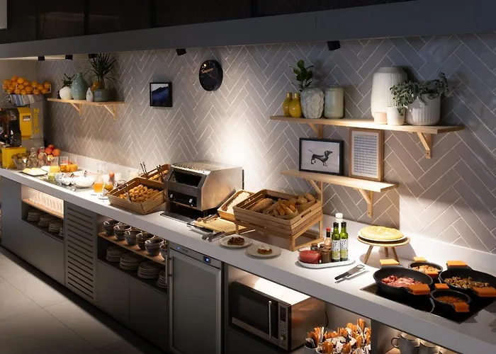 Voco - By Ihg ホテル 3*